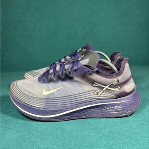 Size 12 - Men’s Nike Gyakusou x Zoom Fly purple shoes